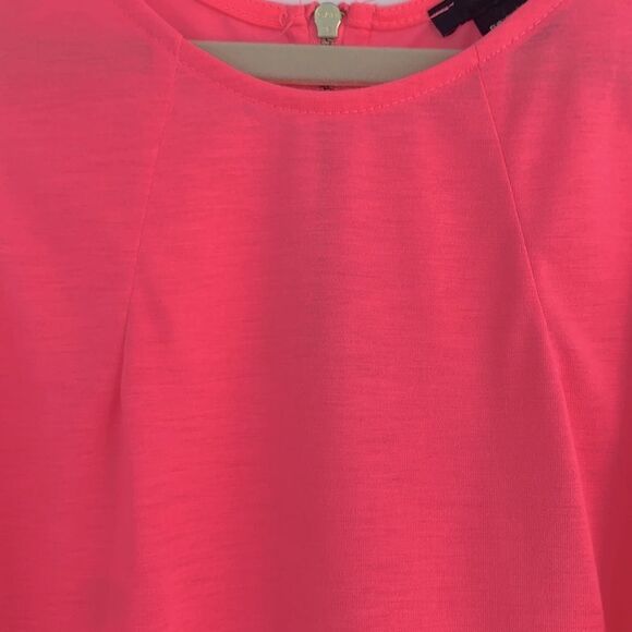 New Hot Pink Tank w/ Back Zipper - Picture 4 of 4